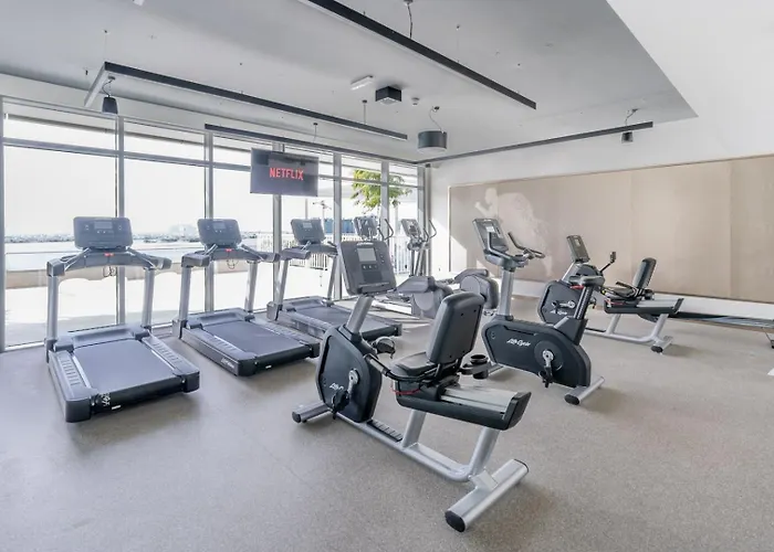 Guestready - Lush Apt Overlooking The Palm